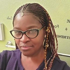 Meet your Posher, Shawna